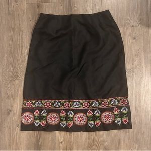 Vintage Ann Taylor 4 petite Silk black skirt Embroidered Floral 100% silk